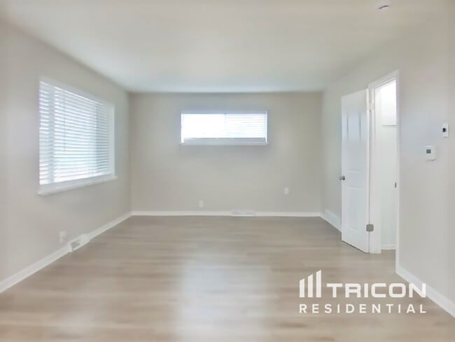 810 S Sheridan Blvd in Denver, CO - Building Photo - Building Photo