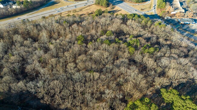 New Bern Crossing in Raleigh, NC - Building Photo - Building Photo