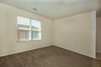 1423 Swan Ridge Dr in Sherman, TX - Building Photo - Building Photo