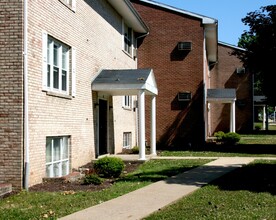 State College Collective on Farmstead in State College, PA - Building Photo - Building Photo