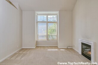 14705 SW Redbud Way in Beaverton, OR - Building Photo - Building Photo