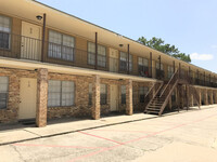 Courtney Heights Apartments in Slidell, LA - Foto de edificio - Building Photo