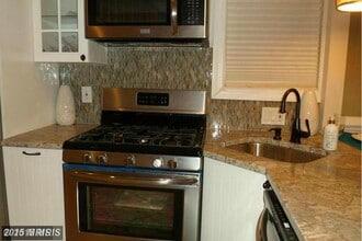 420 Hutchins Ave in Baltimore, MD - Building Photo - Building Photo