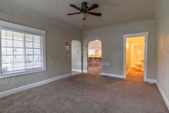 1428 Picardy Dr in Stockton, CA - Building Photo - Building Photo