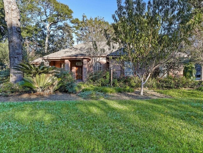 2880 Park Square Pl in Fernandina Beach, FL - Building Photo - Building Photo