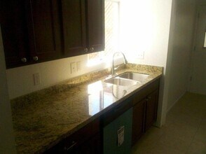 1002 E Cheryl Dr in Phoenix, AZ - Building Photo - Building Photo