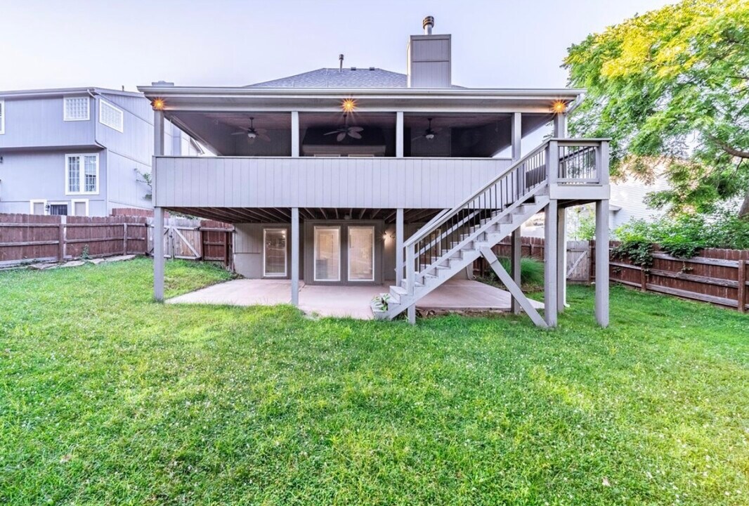 9505 NW 86th Ter in Kansas City, MO - Building Photo