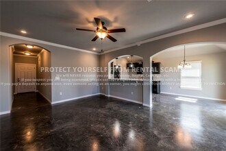 4863 W Croft Dr in Fayetteville, AR - Building Photo - Building Photo