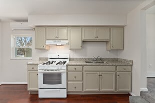 350 Chestnut St in Sewickley, PA - Building Photo