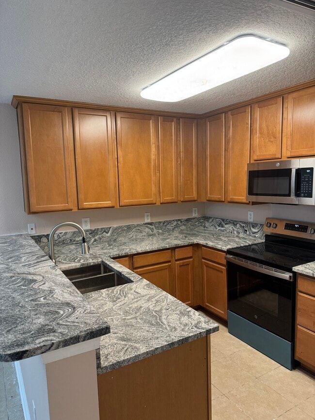1034 N Black Cherry Dr in Saint Johns, FL - Building Photo - Building Photo