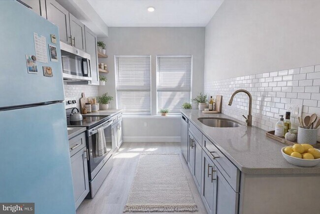 650 N 36th St in Philadelphia, PA - Building Photo - Building Photo