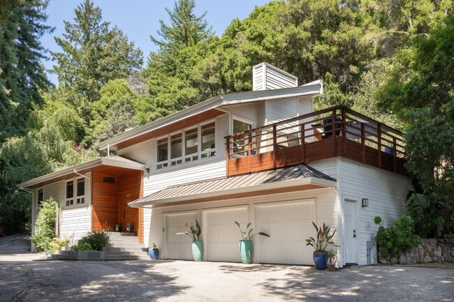 101 Endlich Dr in Santa Cruz, CA - Building Photo - Building Photo