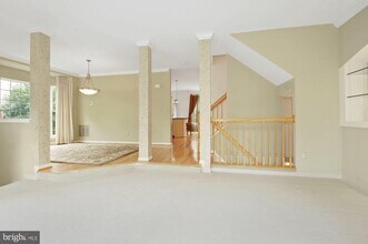 12489 Lucas Dr in Fairfax, VA - Building Photo - Building Photo