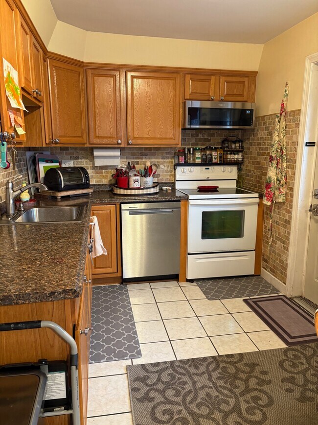 property at 31 Faneuil St