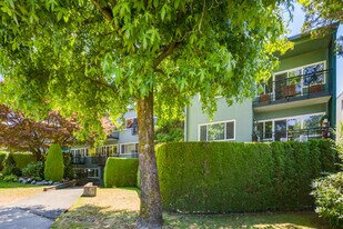 1970 41st Av W in Vancouver, BC - Building Photo