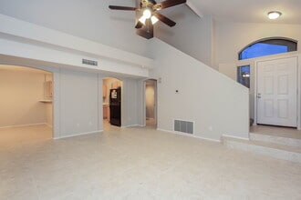 2319 E Taro Ln in Phoenix, AZ - Building Photo - Building Photo