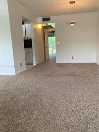 801 SW 133rd Terrace photo'