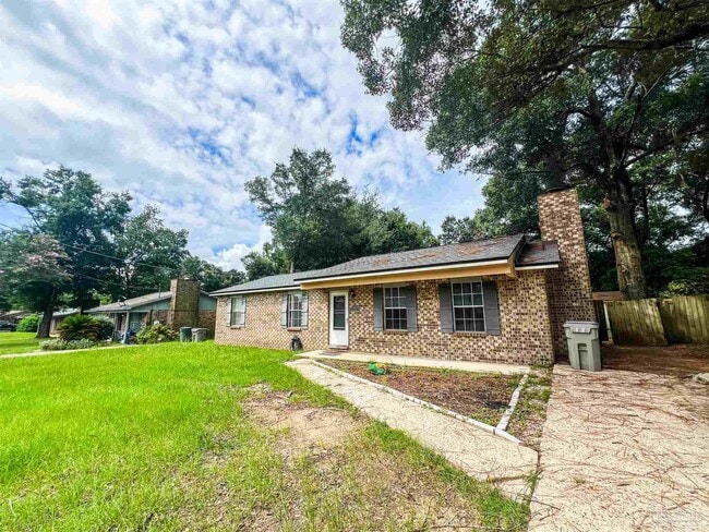 property at 2819 Godwin Ln