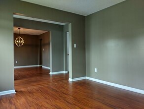 811 Rilee Dr in Suffolk, VA - Foto de edificio - Building Photo