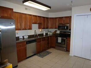 434A Andover Dr in Monroe Township, NJ - Building Photo - Building Photo