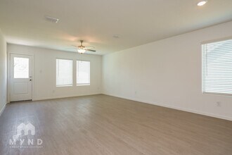 2712 Mistwood Dr in Fort Worth, TX - Building Photo - Building Photo