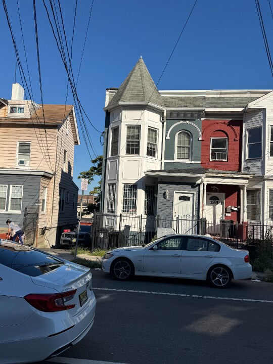 267 Garside St in Newark, NJ - Building Photo