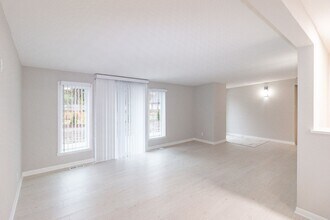 1109 W 21st St in Lawrence, KS - Building Photo - Building Photo