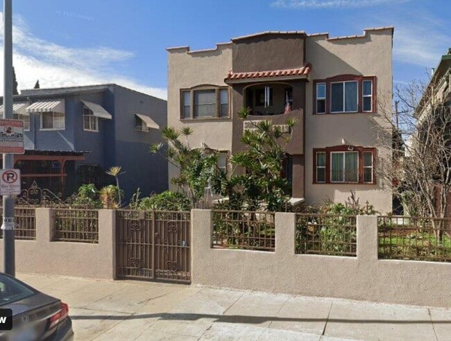 2949 Raymond Ave, Unit Sonia's Place II, Unit Sonia's Place II