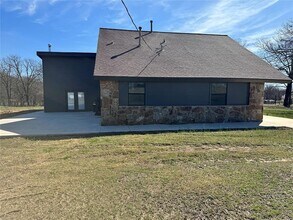 353112 E 860 Rd in Stroud, OK - Building Photo - Building Photo