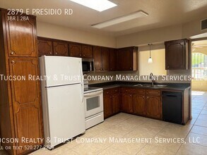 2879 E Presidio Rd in Tucson, AZ - Building Photo - Building Photo