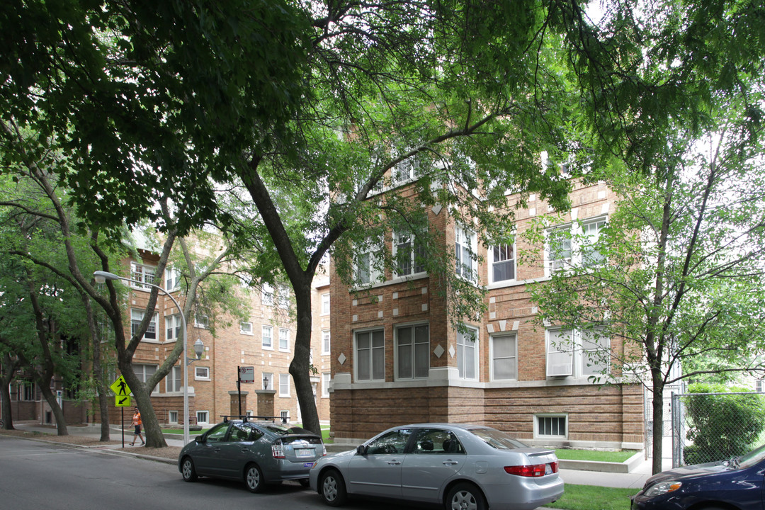 Ivy Promenade in Chicago, IL - Foto de edificio