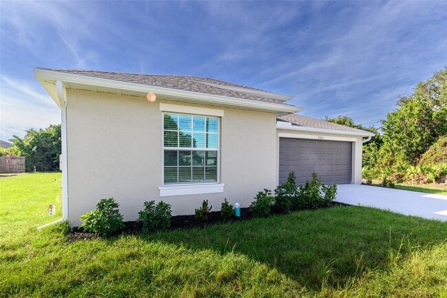 23251 Quasar Blvd in Port Charlotte, FL - Building Photo - Building Photo
