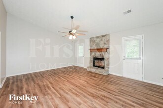 7460 Taylor Rd in Riverdale, GA - Building Photo - Building Photo