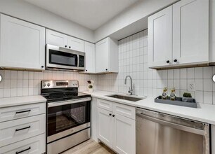 3719 Miles St in Dallas, TX - Building Photo - Building Photo