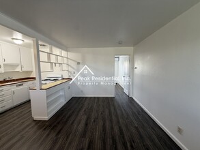 2437 Ethan Wy in Sacramento, CA - Building Photo - Building Photo