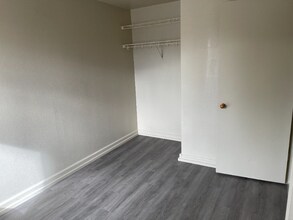 661 8th Ave E N-Unit -12 in Columbia Falls, MT - Building Photo - Building Photo