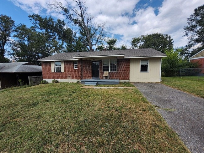 property at 4628 Windward Dr