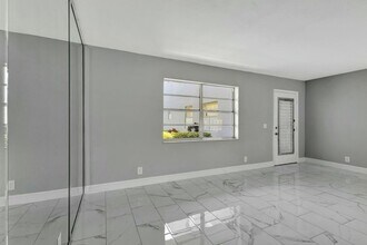 152 Burgandy Way, Unit 1520 in Delray Beach, FL - Building Photo - Building Photo