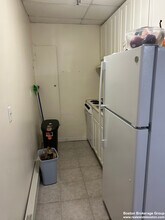 857 Beacon St, Unit B2 in Boston, MA - Building Photo - Building Photo