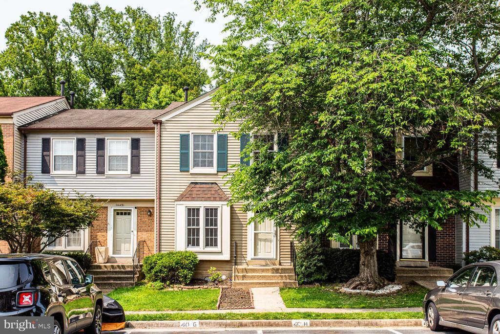 14493 Four Chimney Dr in Centreville, VA - Building Photo