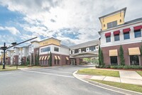 Forum Tallahassee in Tallahassee, FL - Foto de edificio - Building Photo