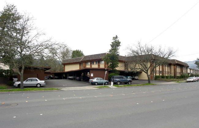 Kerner Apartments in Santa Rosa, CA - Building Photo - Building Photo