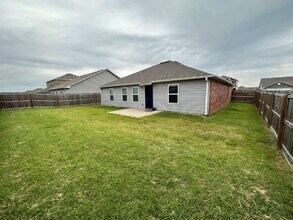 1600 Scotland Dr in Centerton, AR - Building Photo - Building Photo