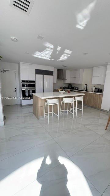 11340 NW 52nd Ln in Doral, FL - Building Photo