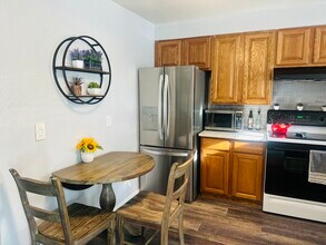 3850 Paseo del Prado, Unit 12 in Boulder, CO - Building Photo - Building Photo