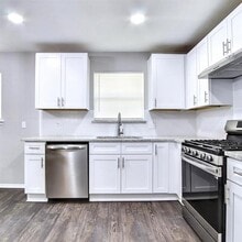 5713 Bowling Dr in Watauga, TX - Building Photo - Building Photo