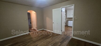 7610 W Jefferson Blvd in Fort Wayne, IN - Building Photo - Building Photo