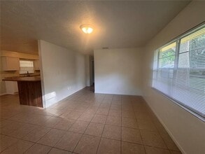 21362 Anderson Rd in Brooksville, FL - Building Photo - Building Photo