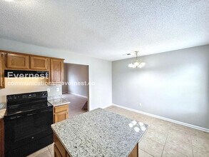 7036 Foxhall Dr in Horn Lake, MS - Building Photo - Building Photo