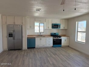 102 Chama Ln in Sunland Park, NM - Building Photo - Building Photo